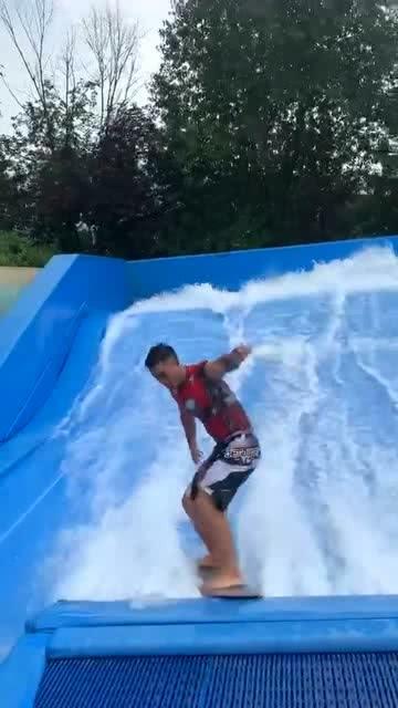叠方块消消看